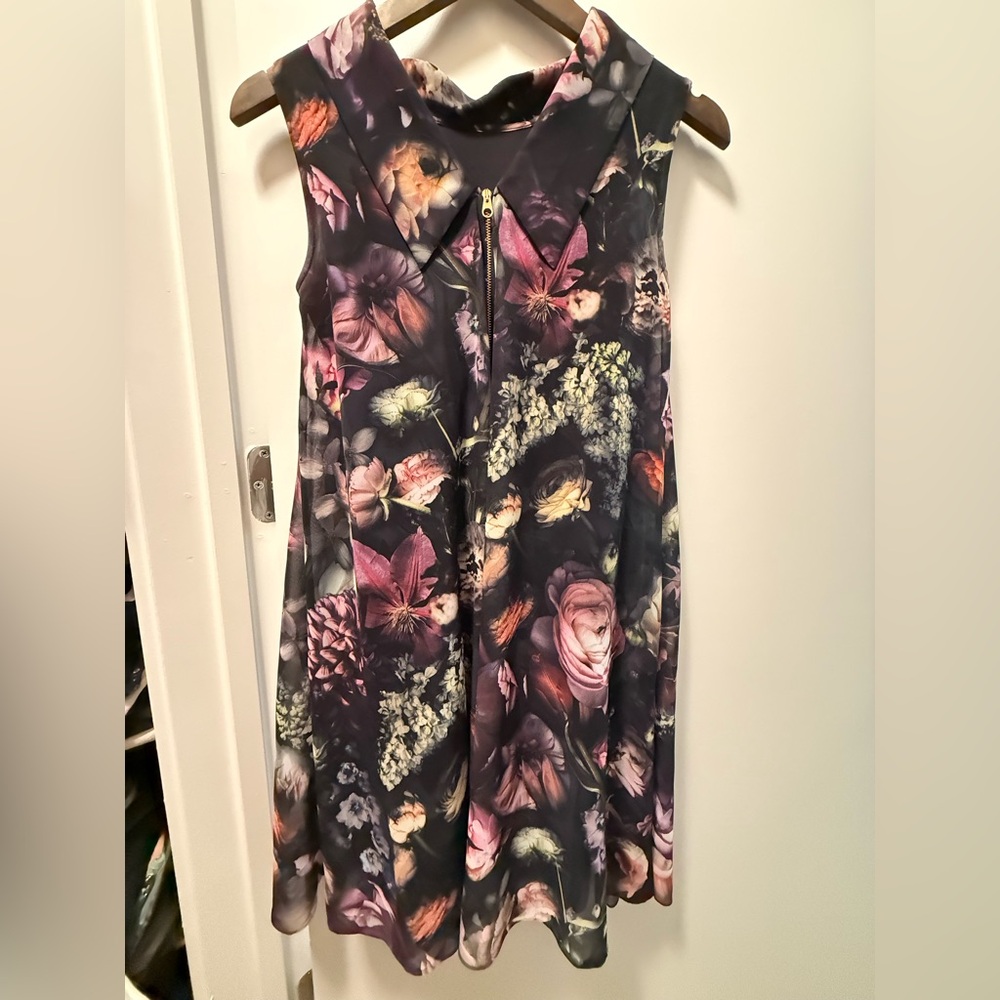 TED BAKER MSRP$295 collar full zip chiffon dark floral elegant cocktail dress